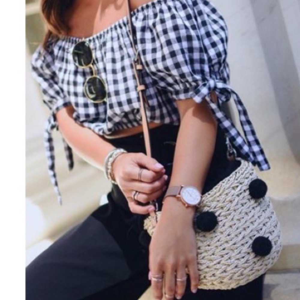 Rebecca‎ Minkoff
Pom-Pom Straw Bucket Bag